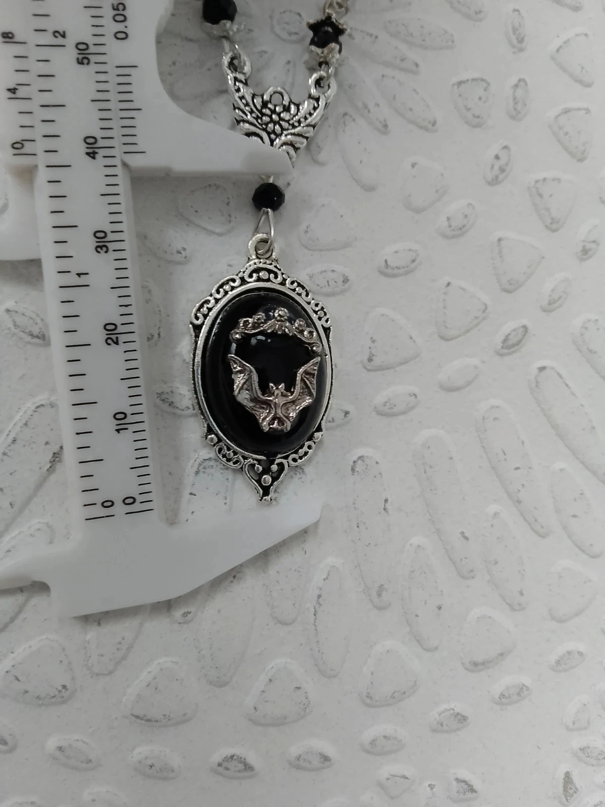 Black and bat pendant necklace – photo 2